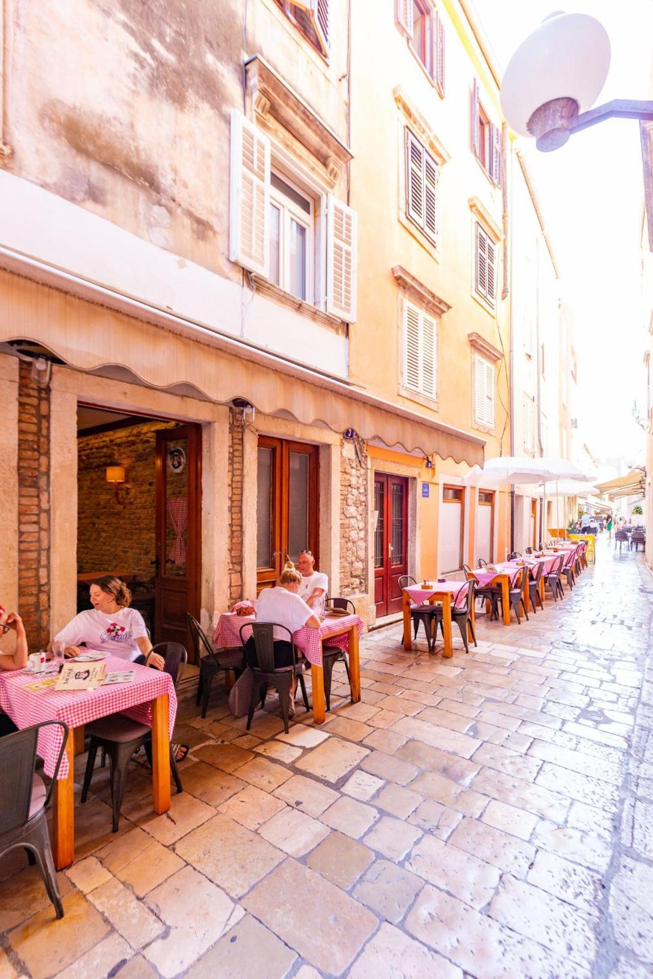 Sofija Old Center Apartment زادار المظهر الخارجي الصورة