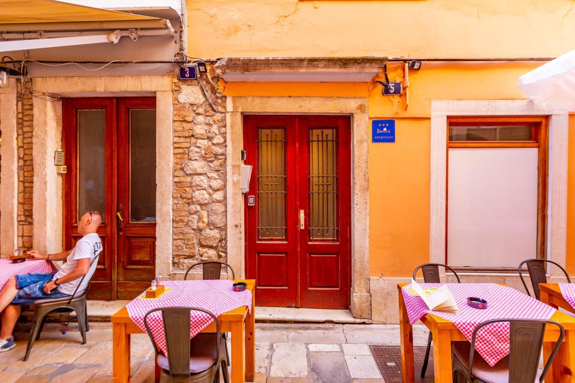 Sofija Old Center Apartment زادار المظهر الخارجي الصورة